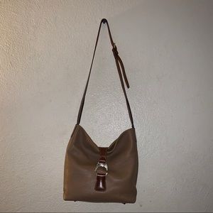 Dooney & Bourke Crossover Bag !!